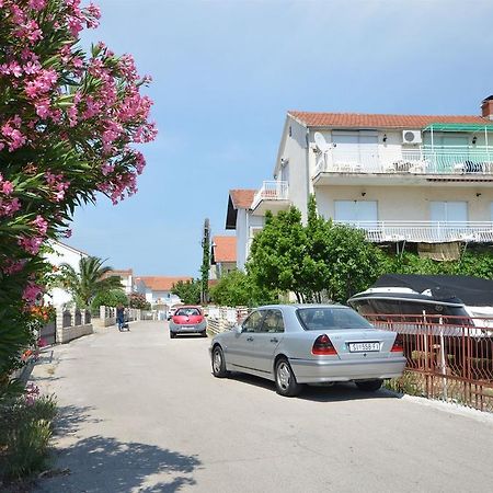 Apartments Ivan Vodice Exterior photo