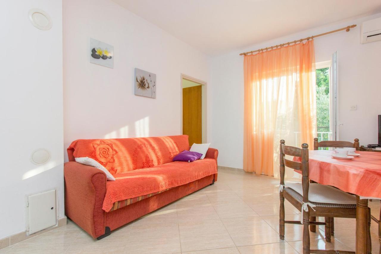 Apartments Ivan Vodice Exterior photo
