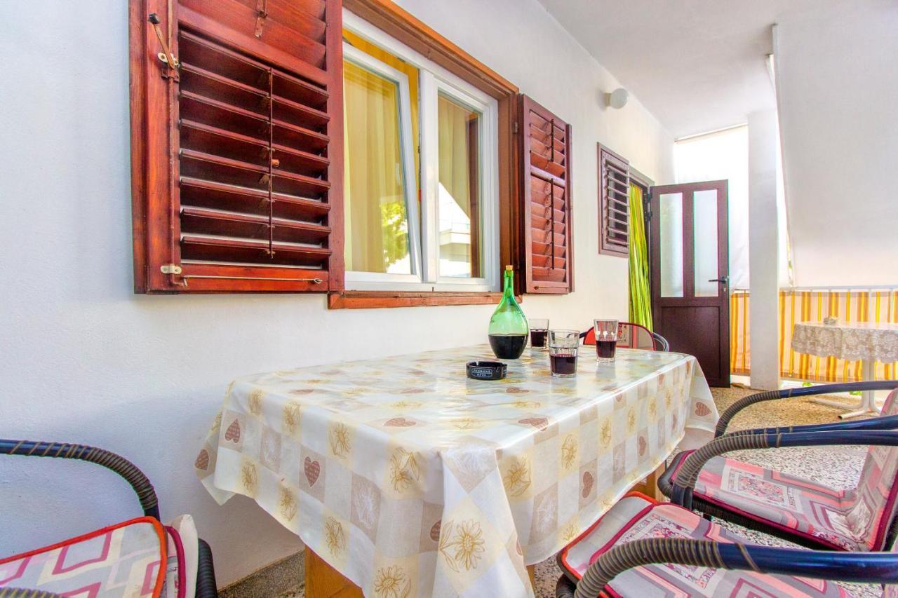 Apartments Ivan Vodice Exterior photo