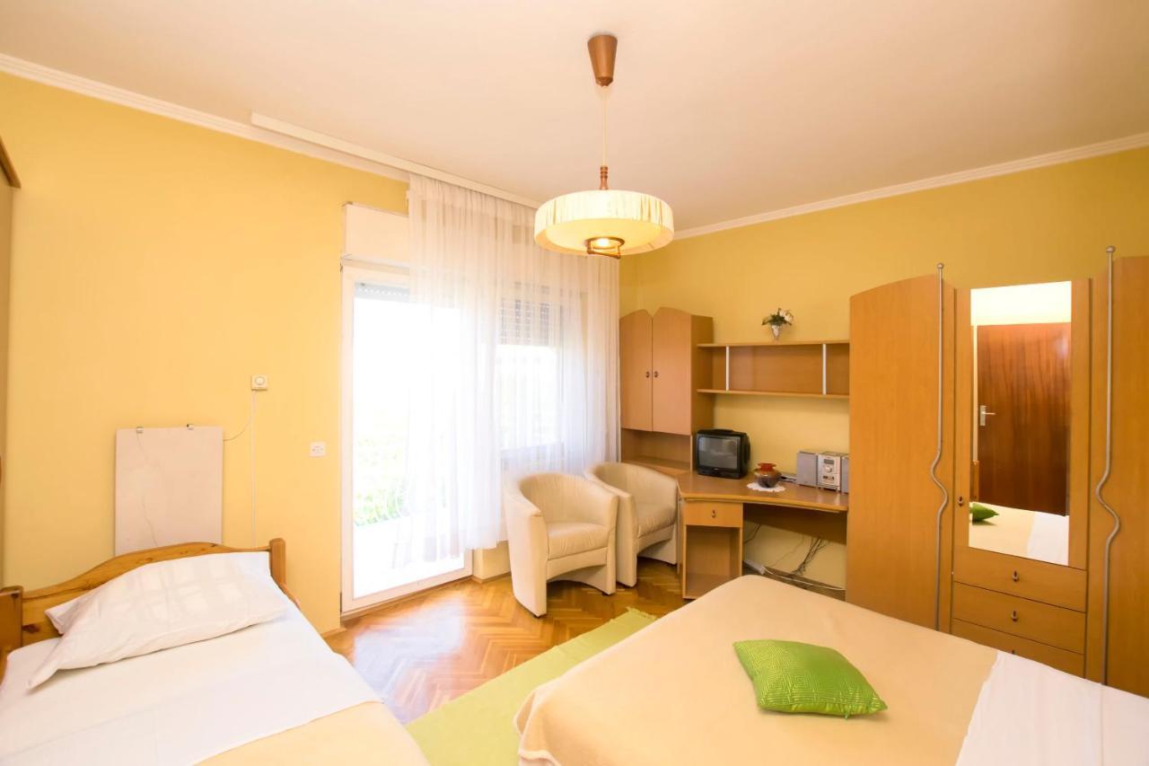 Apartments Ivan Vodice Exterior photo
